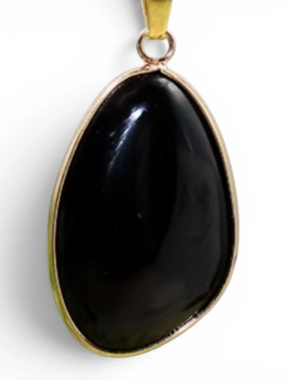 Black onyx pendant necklace. 1.6